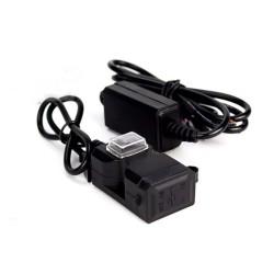 USB pro připojení k baterii