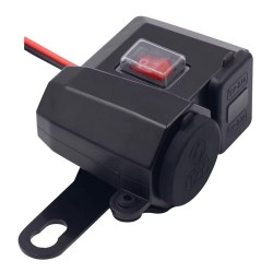 2x USB a 1x autozásuvka